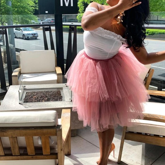 Pretty In Pink - Picture 2 of 3